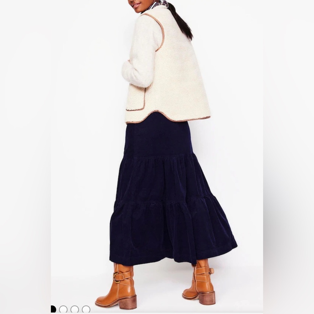 Boden Navy Tiered Midi Skirt - Picture 2 of 9